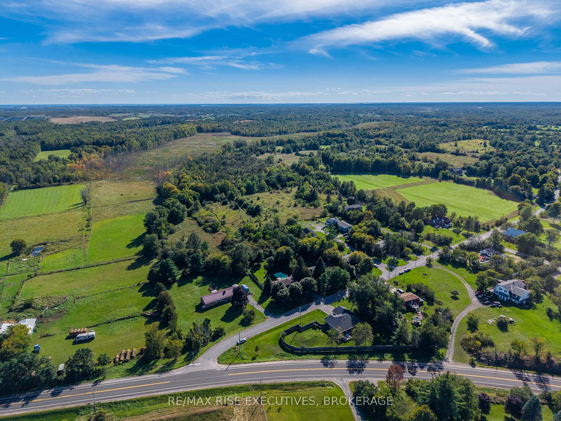 Photo 46 of 2547 Kepler Road, Kingston, City North of 401 — HOMEH