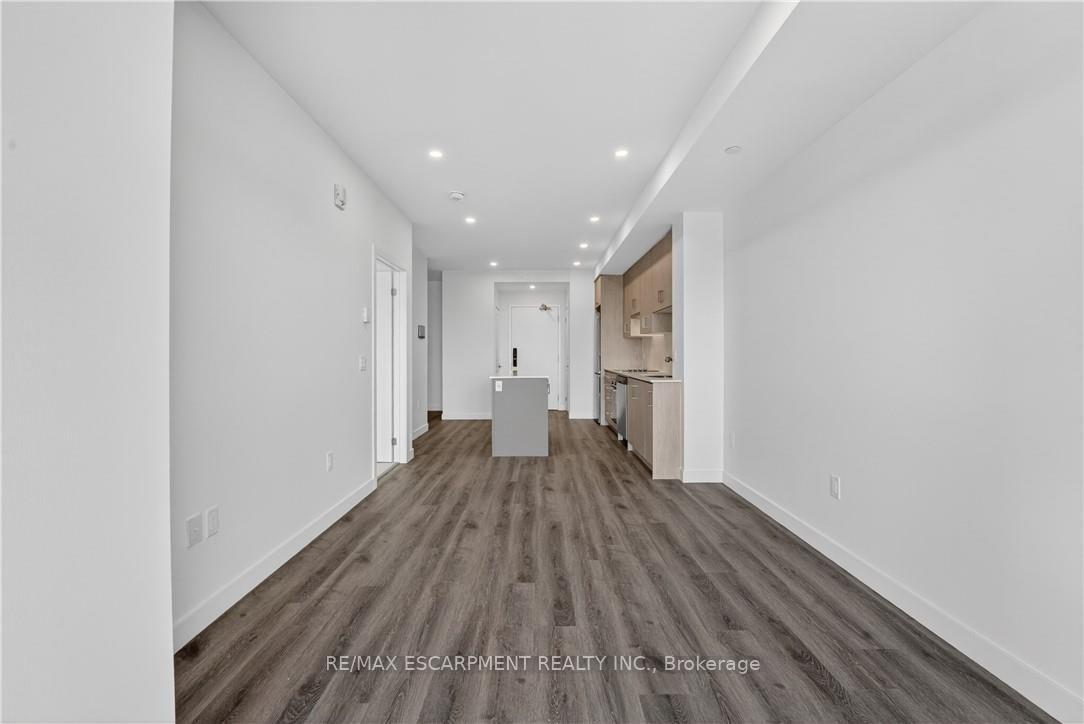 Photo 23 of Unit 304, 461 Green Road, Hamilton, Stoney Creek — HOMEH
