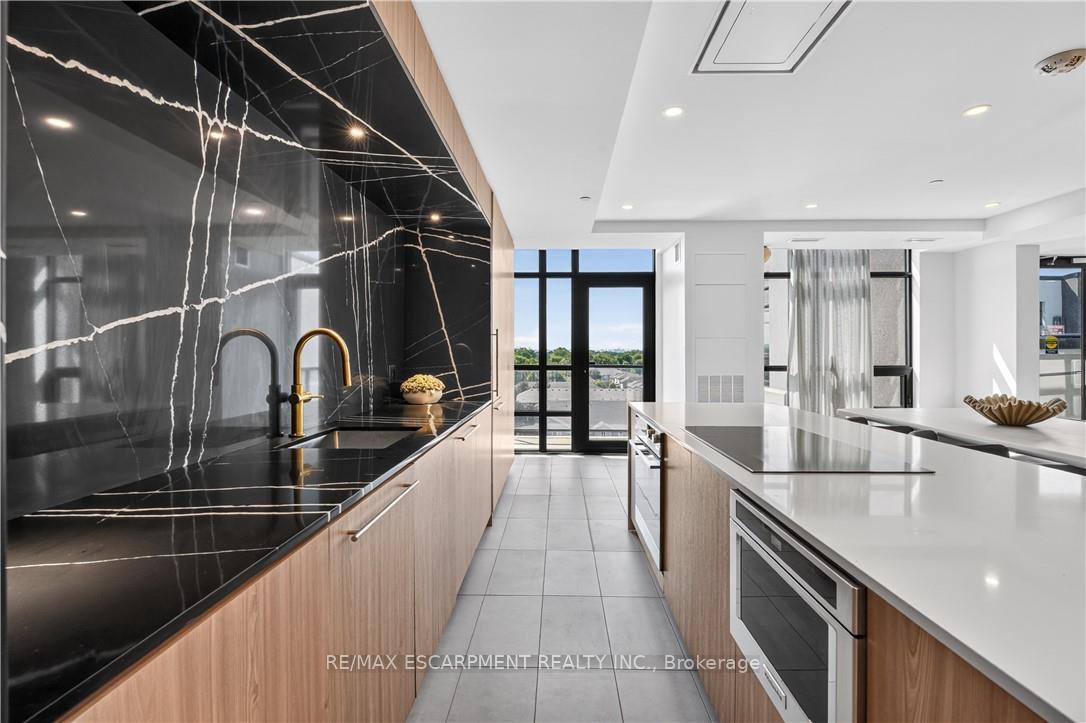 Photo 45 of Unit 304, 461 Green Road, Hamilton, Stoney Creek — HOMEH