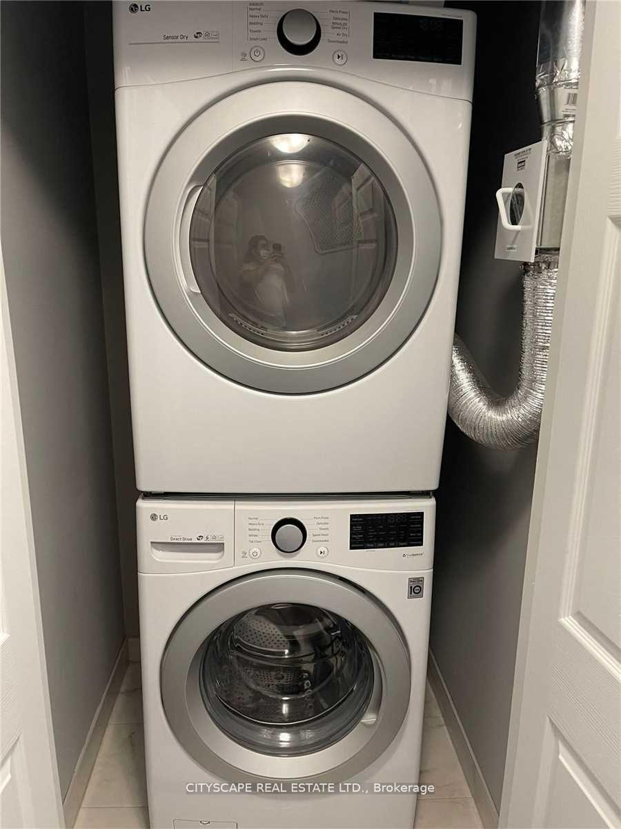 Photo 12 of Unit 80, 80 Wheat Lane, Kitchener, Huron Park — HOMEH