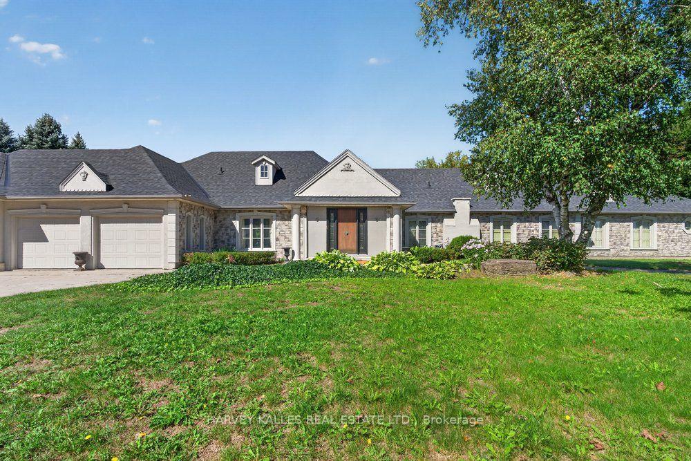 Photo 5 of 28 Putting Green Crescent, Vaughan, Kleinburg — HOMEH