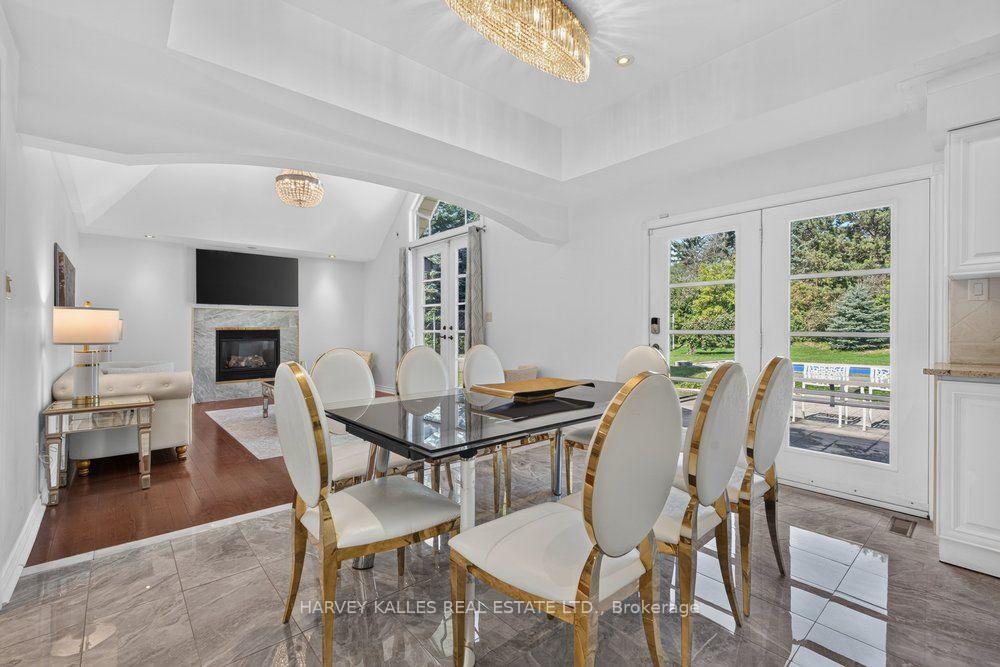 Photo 16 of 28 Putting Green Crescent, Vaughan, Kleinburg — HOMEH