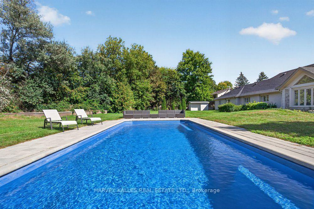 Photo 46 of 28 Putting Green Crescent, Vaughan, Kleinburg — HOMEH