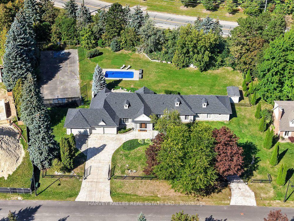 Photo 53 of 28 Putting Green Crescent, Vaughan, Kleinburg — HOMEH