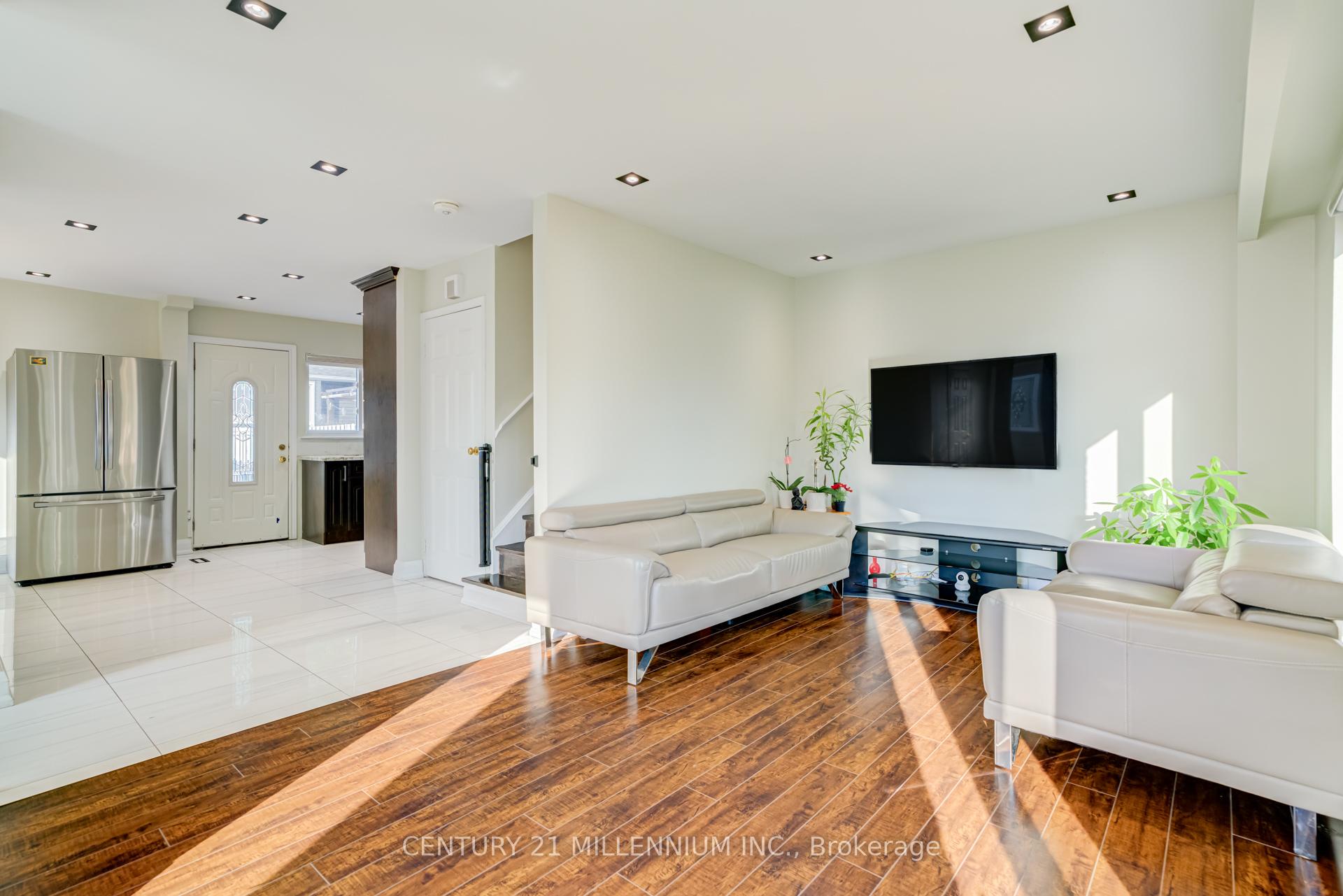 Photo 9 of 75 Goldcrest Road, Brampton, Northgate — HOMEH