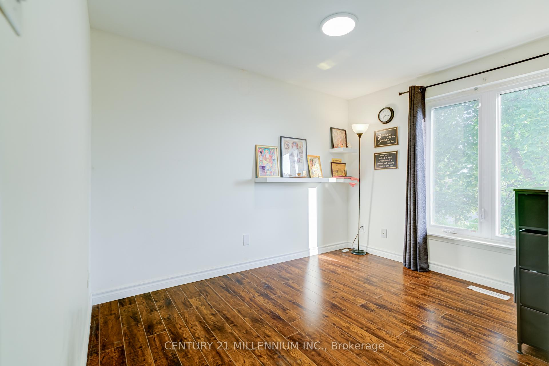 Photo 29 of 75 Goldcrest Road, Brampton, Northgate — HOMEH