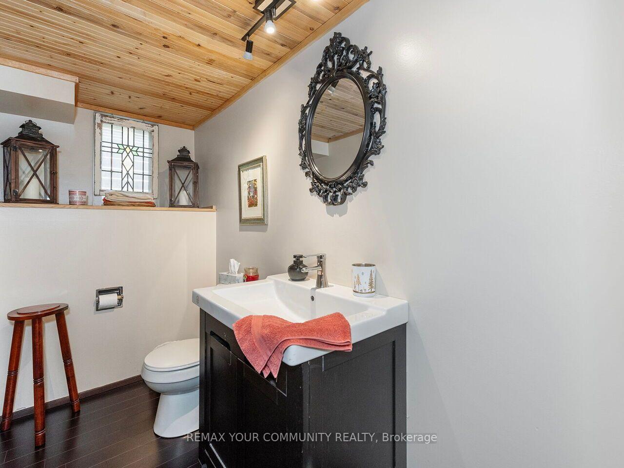 Photo 30 of 1899 Delaney Drive, Mississauga, Clarkson — HOMEH