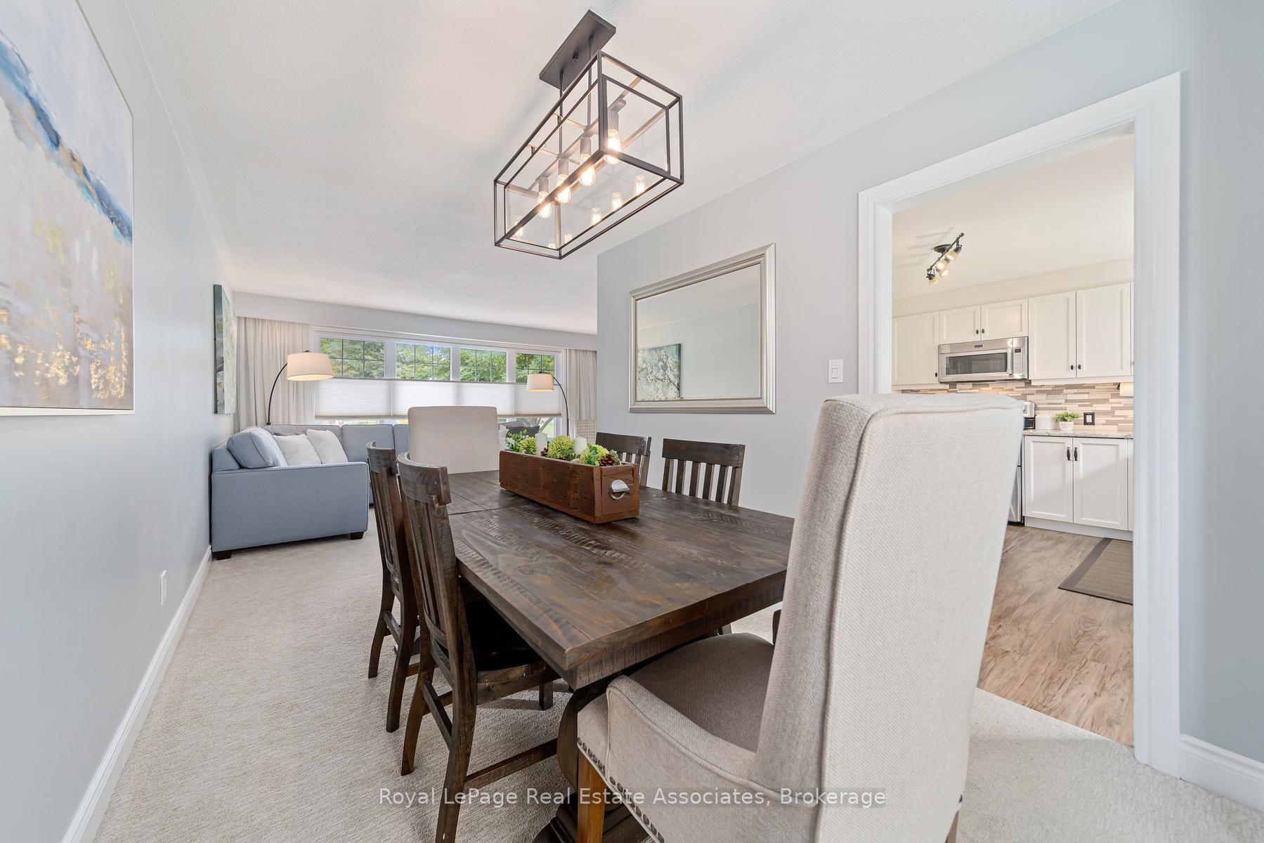 Photo 12 of 132 Elmore Drive, Halton Hills, Acton — HOMEH