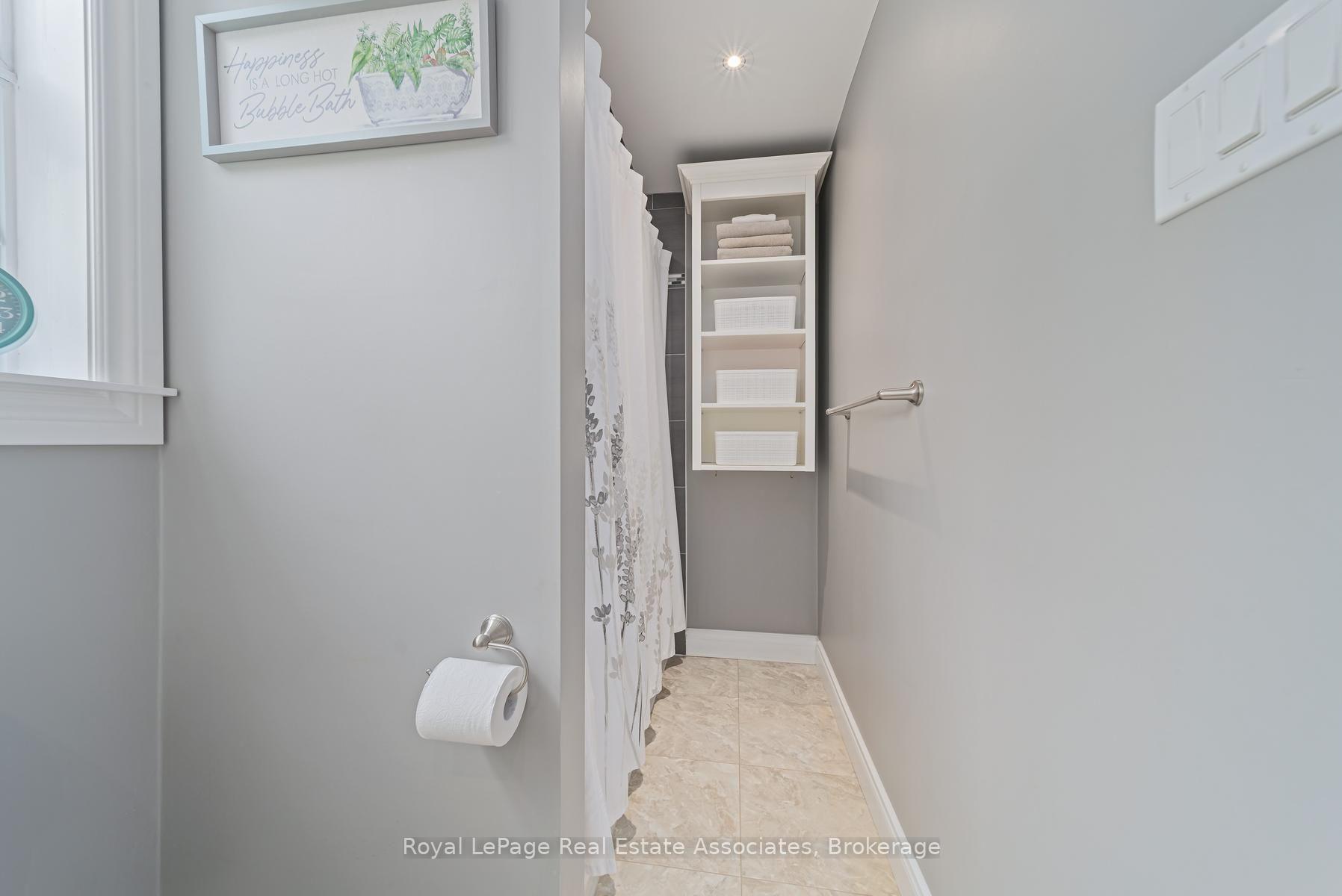 Photo 28 of 132 Elmore Drive, Halton Hills, Acton — HOMEH