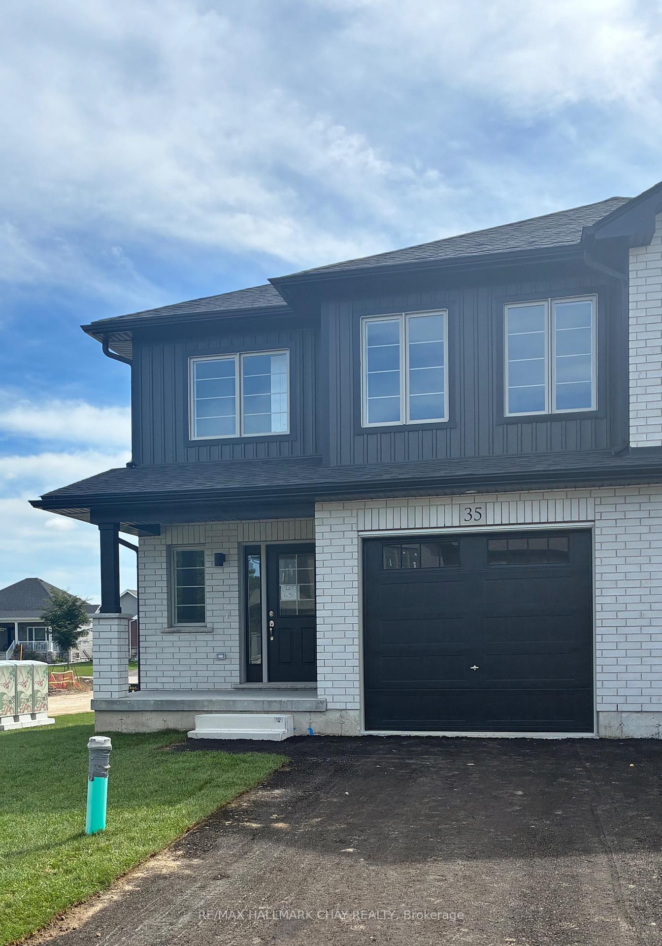 Photo of 35 Strath Crescent
