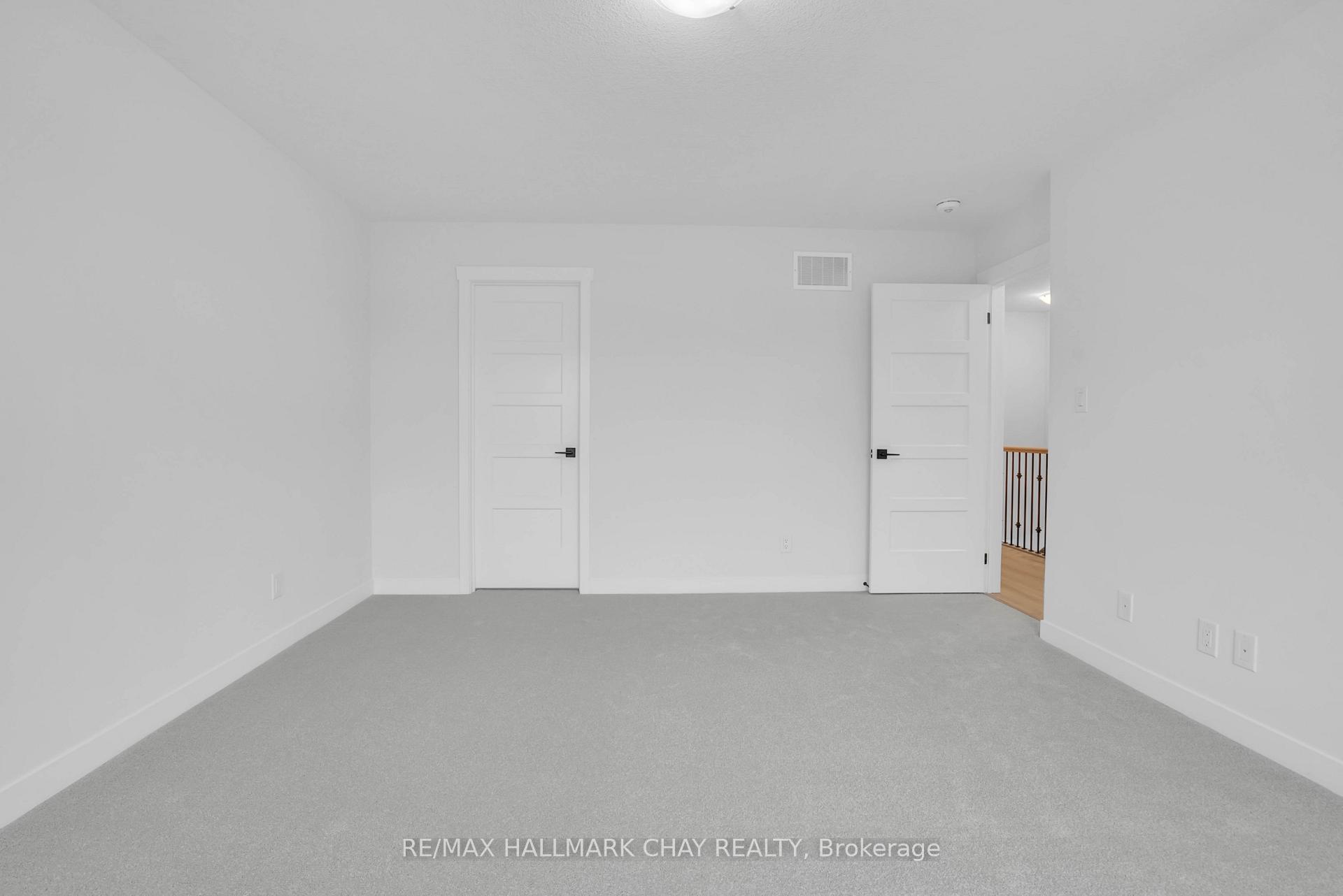 Photo 18 of 35 Strath Crescent, Springwater, Elmvale — HOMEH