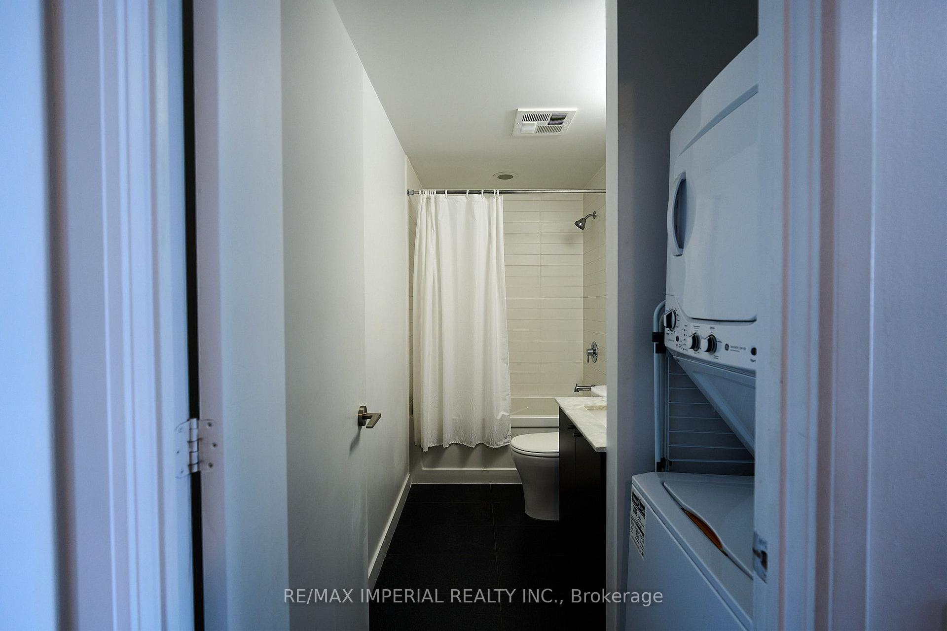 Photo 8 of Unit 901, 775 King Street W, Toronto, Niagara — HOMEH