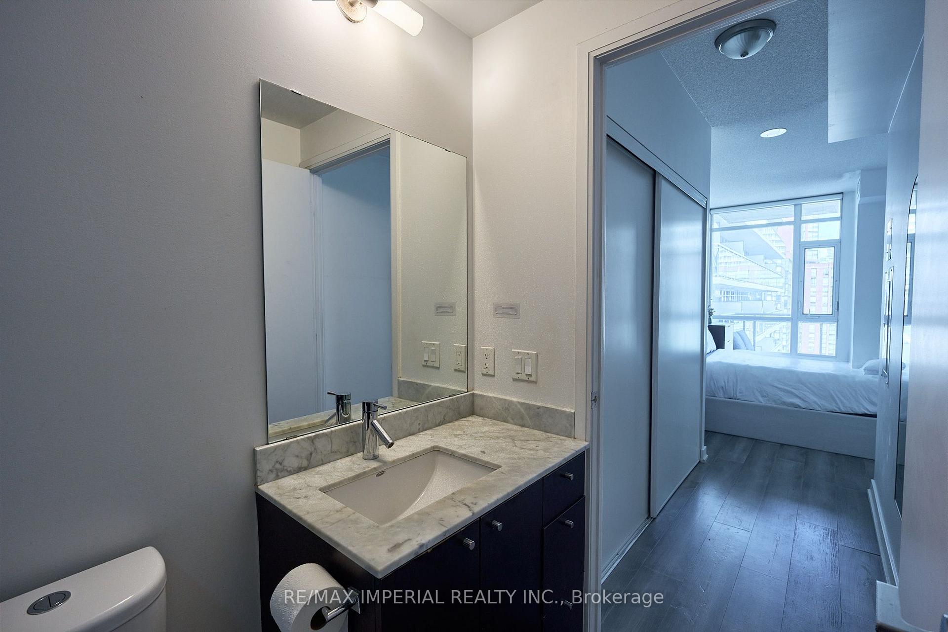 Photo 17 of Unit 901, 775 King Street W, Toronto, Niagara — HOMEH