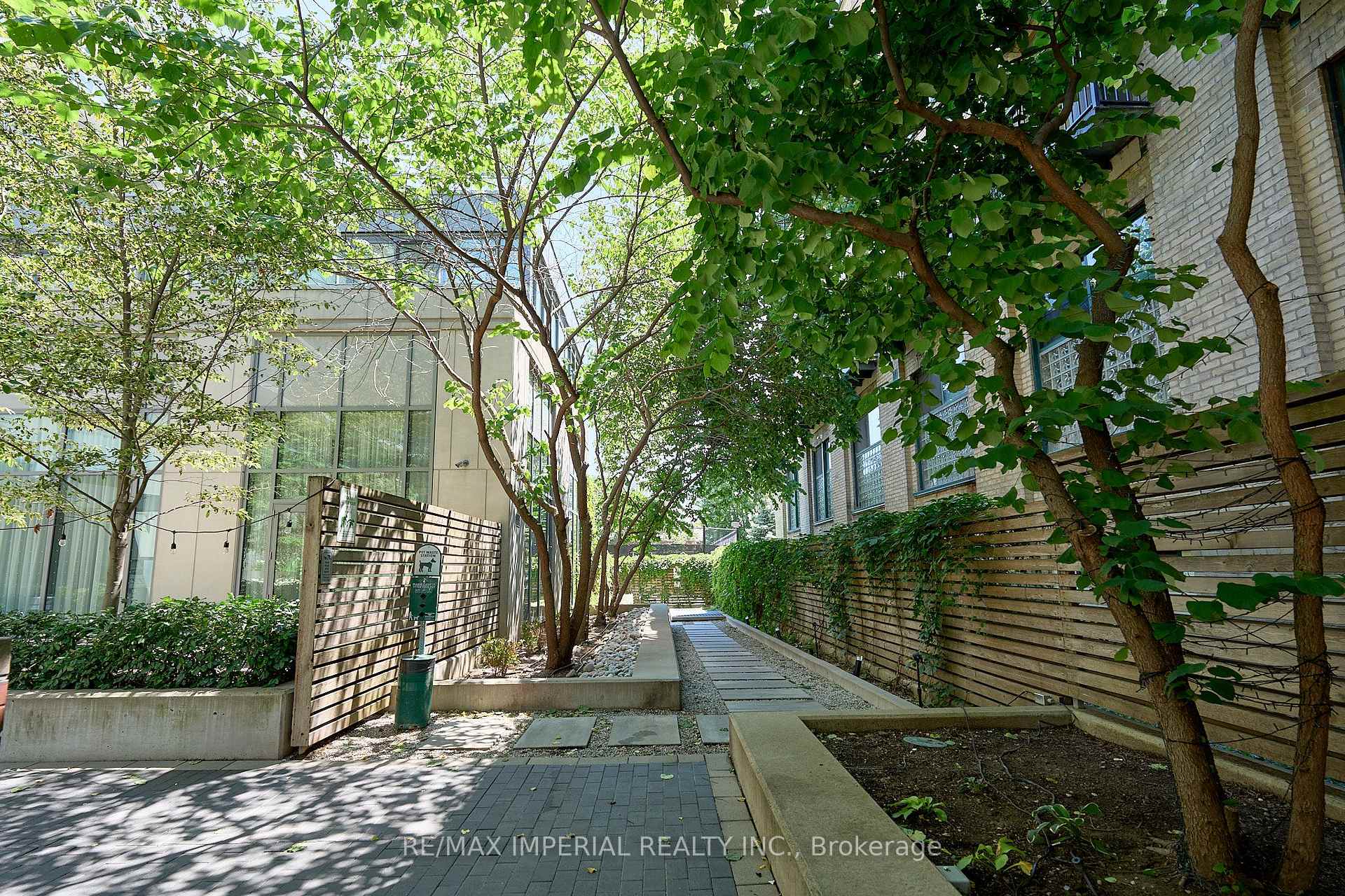 Photo 30 of Unit 901, 775 King Street W, Toronto, Niagara — HOMEH