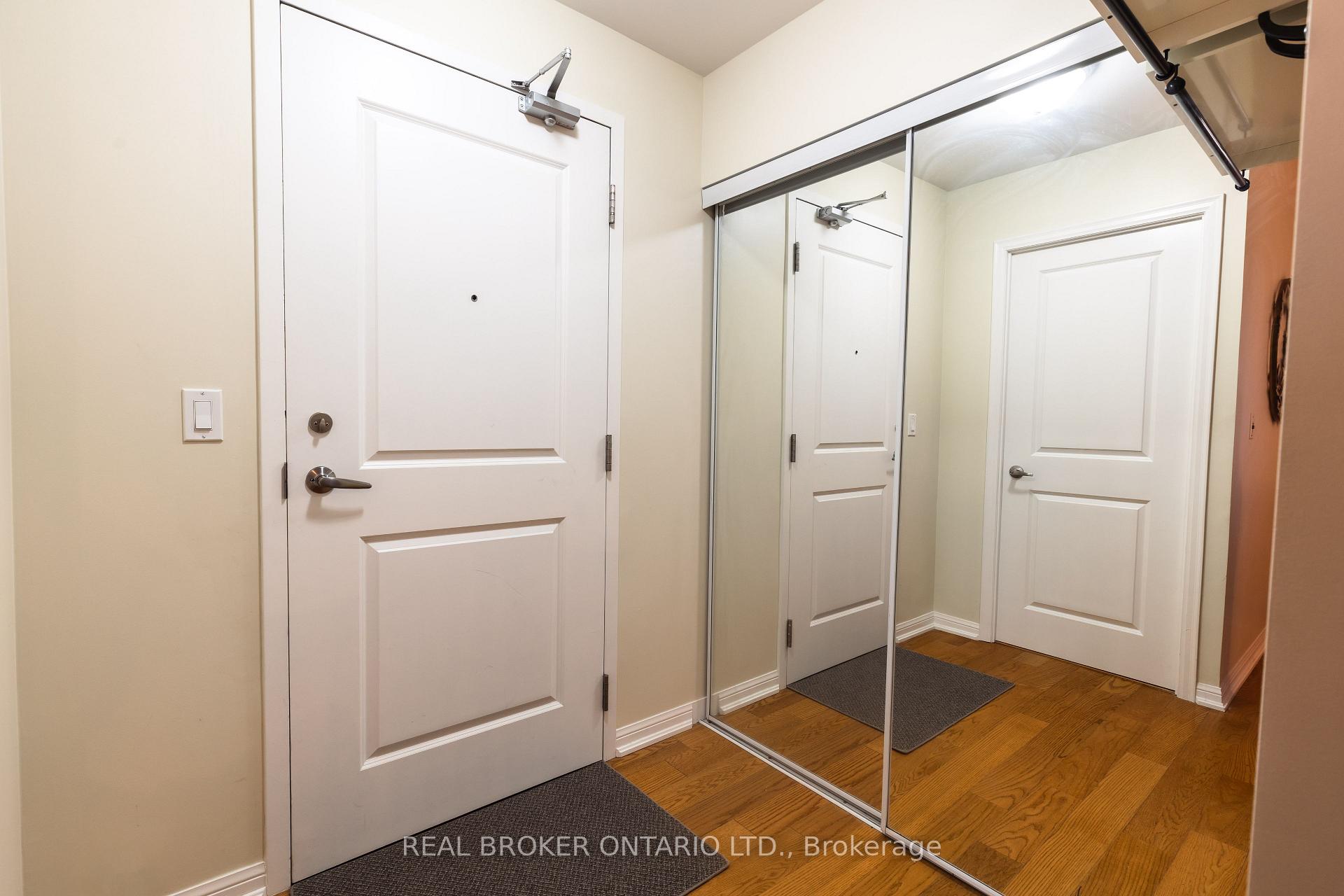 Photo 13 of Unit 1311, 628 Fleet Street, Toronto, Niagara — HOMEH