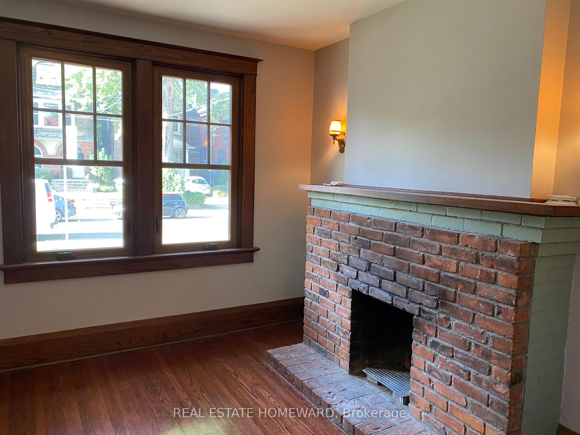 Photo 4 of Unit Main Floor, 15 Simpson Avenue, Toronto, North Riverdale — HOMEH