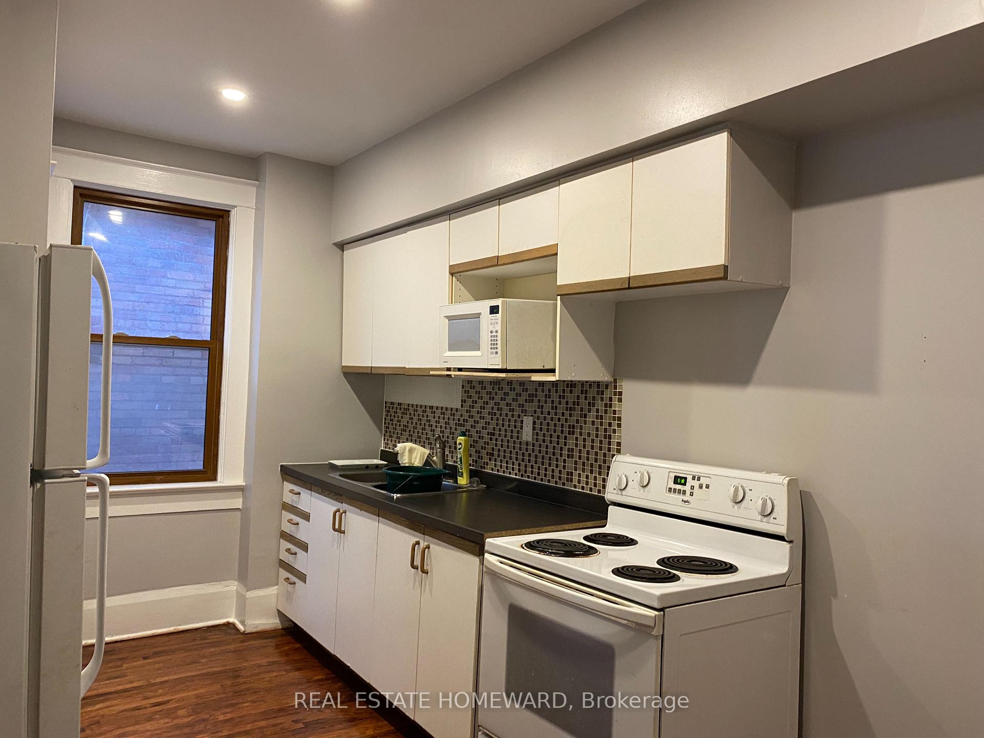 Photo 14 of Unit Main Floor, 15 Simpson Avenue, Toronto, North Riverdale — HOMEH
