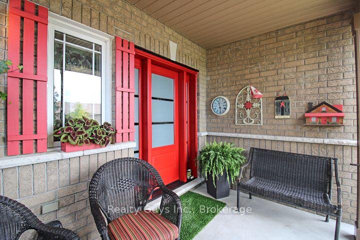 Photo 8 of 1235 Haggis Drive, Peterborough, Monaghan Ward 2 — HOMEH