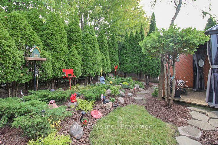 Photo 26 of 1235 Haggis Drive, Peterborough, Monaghan Ward 2 — HOMEH