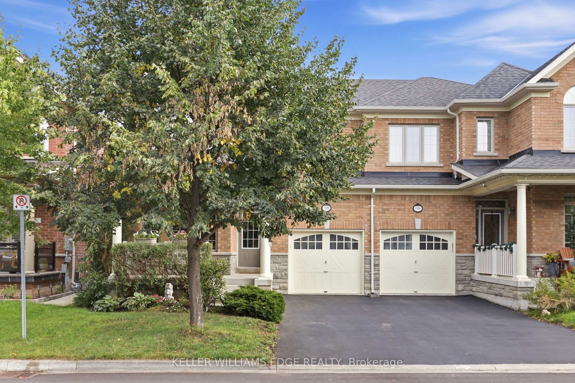 Photo 5 of 36 Aird Court, Milton, Scott — HOMEH