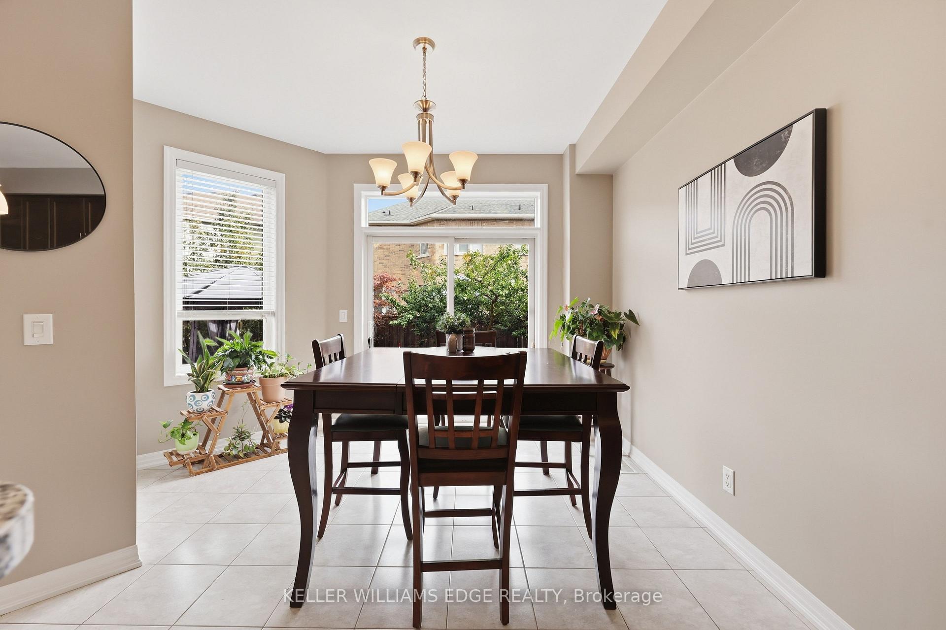 Photo 12 of 36 Aird Court, Milton, Scott — HOMEH