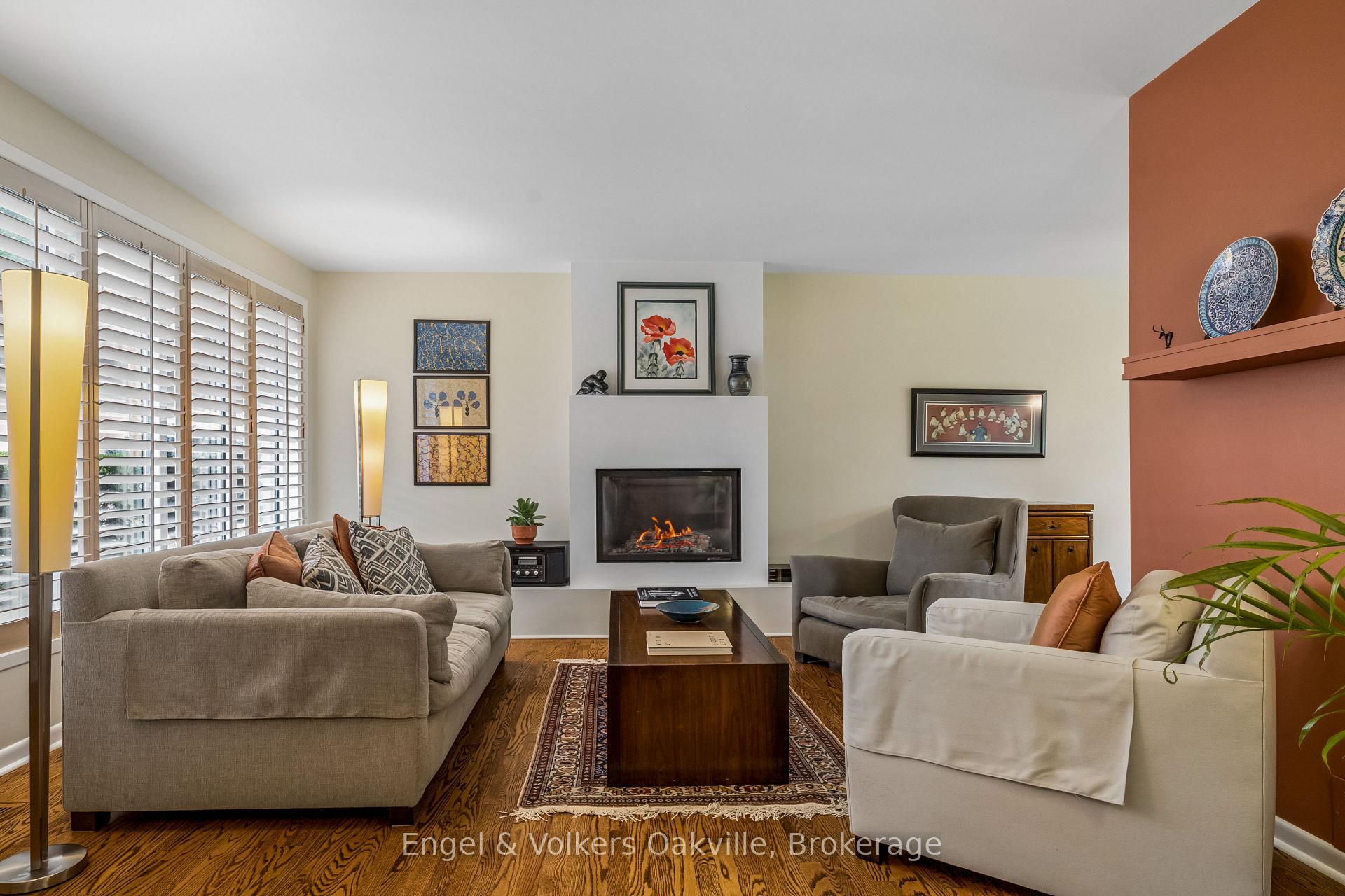 Photo 12 of 1170 Conyers Crescent, Mississauga, Erindale — HOMEH