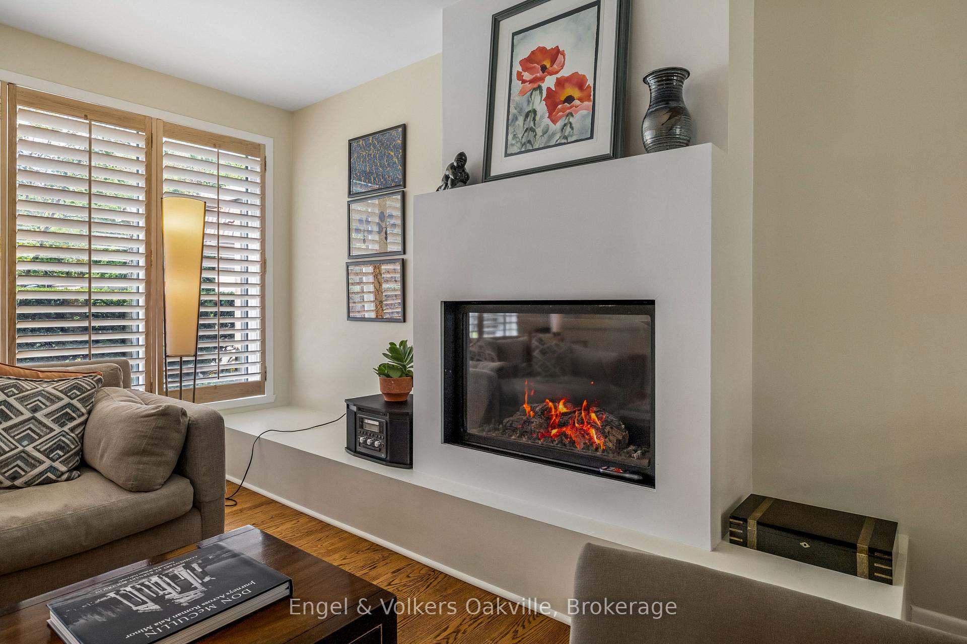 Photo 14 of 1170 Conyers Crescent, Mississauga, Erindale — HOMEH