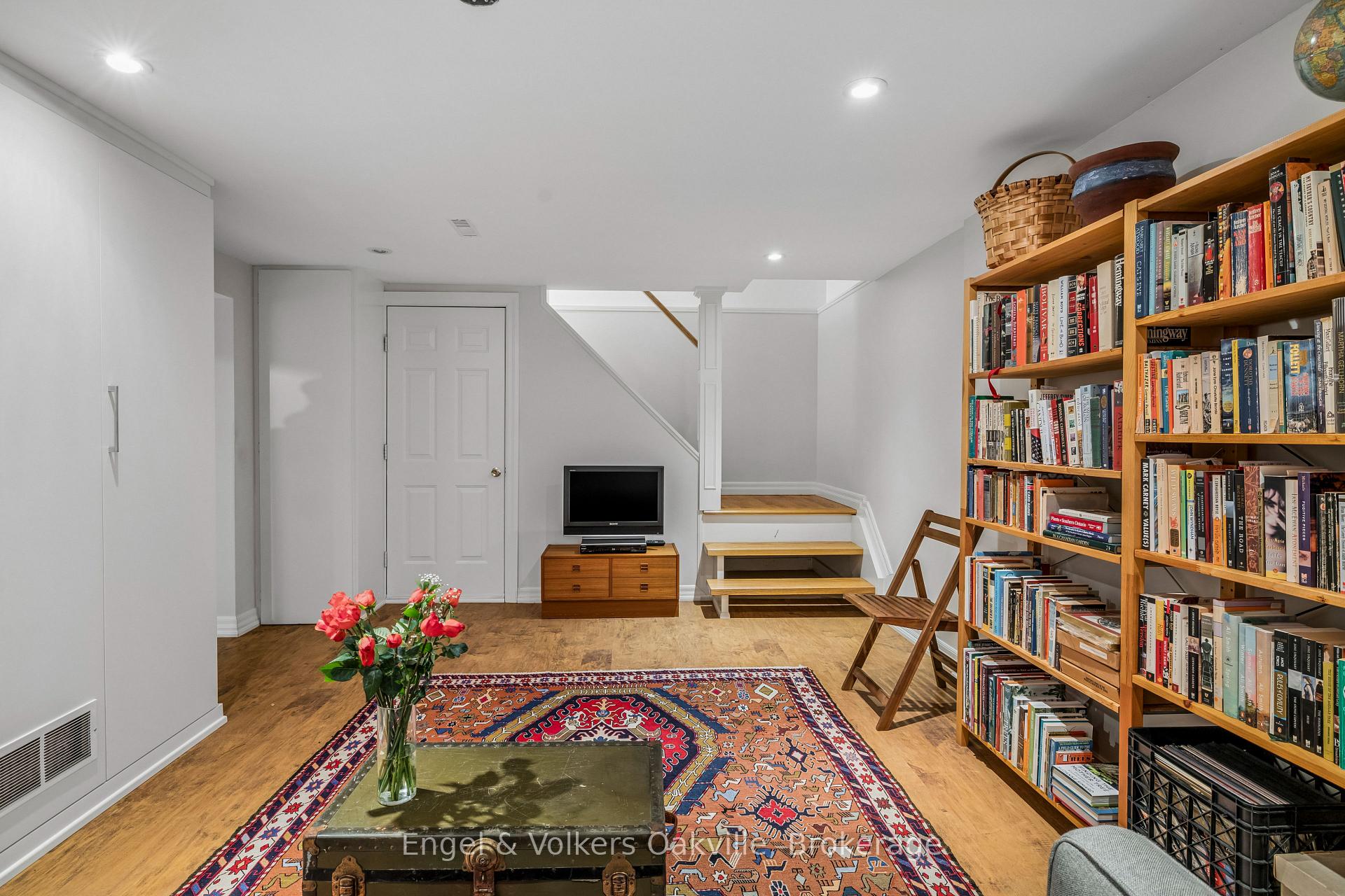 Photo 36 of 1170 Conyers Crescent, Mississauga, Erindale — HOMEH