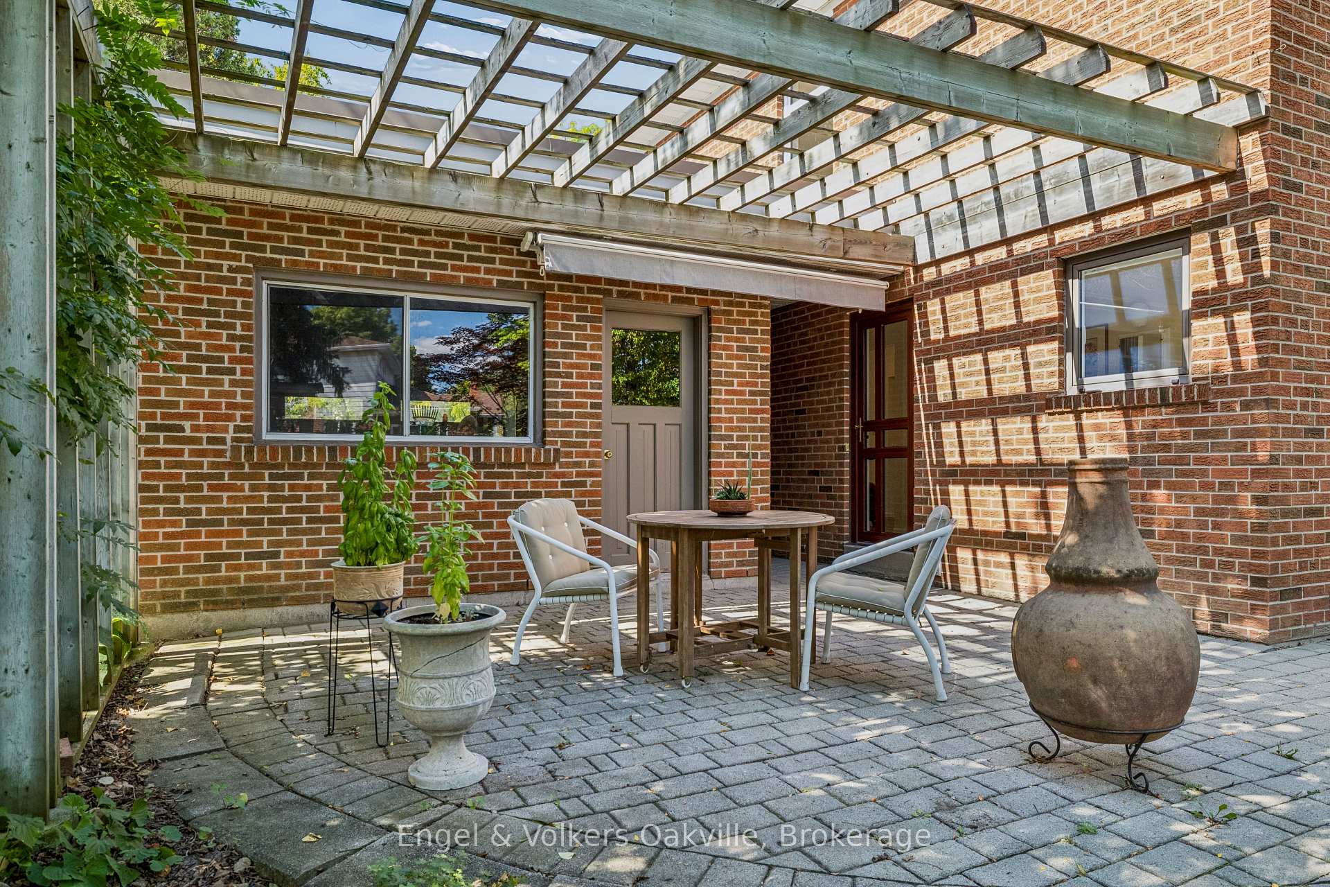 Photo 46 of 1170 Conyers Crescent, Mississauga, Erindale — HOMEH