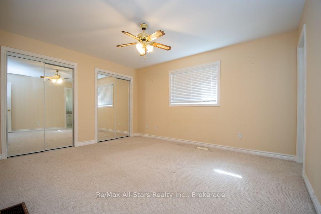 Photo 19 of 41 McGibbon Boulevard, Kawartha Lakes, Lindsay — HOMEH