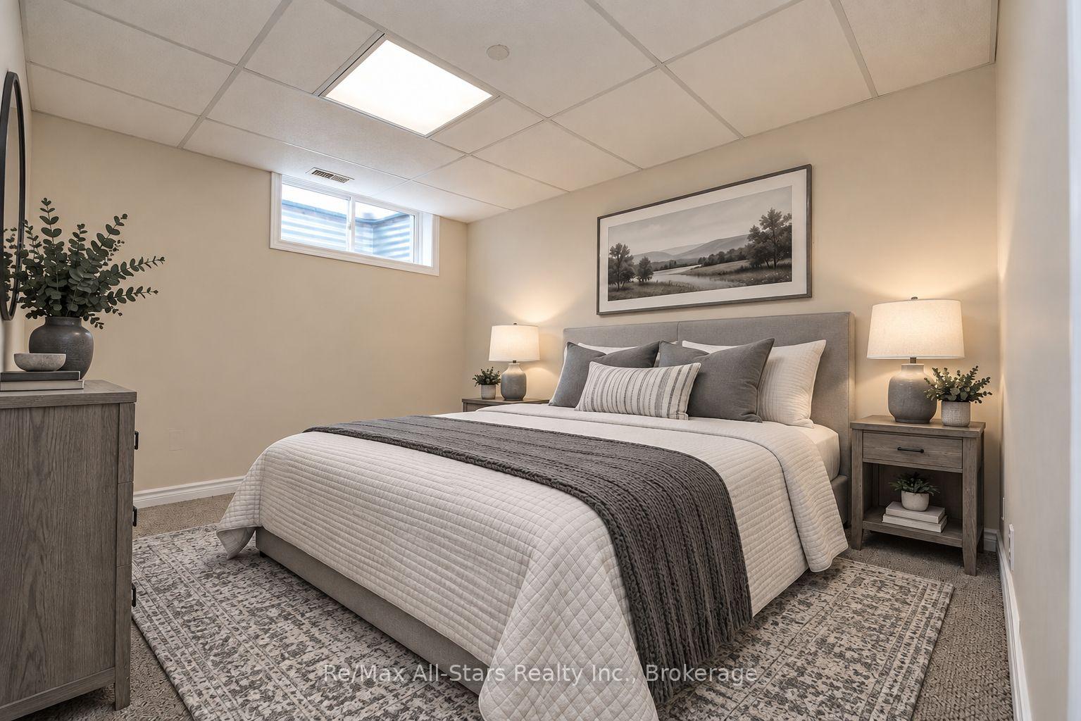 Photo 27 of 41 McGibbon Boulevard, Kawartha Lakes, Lindsay — HOMEH