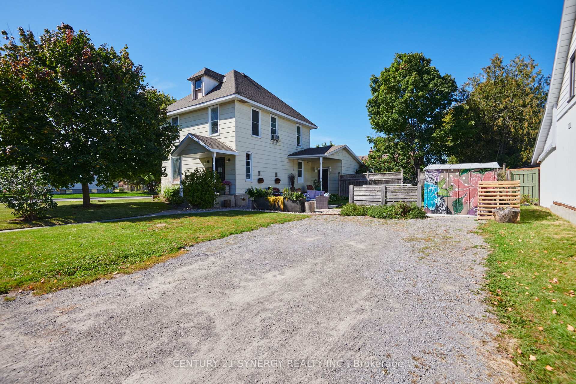 Photo 2 of 35 Norma Street S, Arnprior, Arnprior — HOMEH