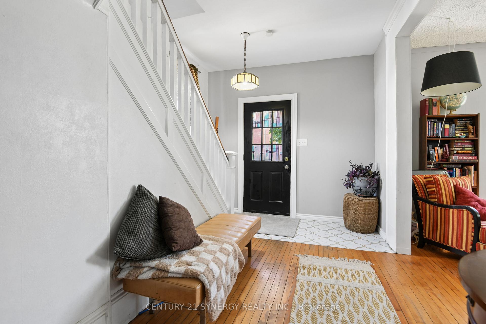 Photo 5 of 35 Norma Street S, Arnprior, Arnprior — HOMEH