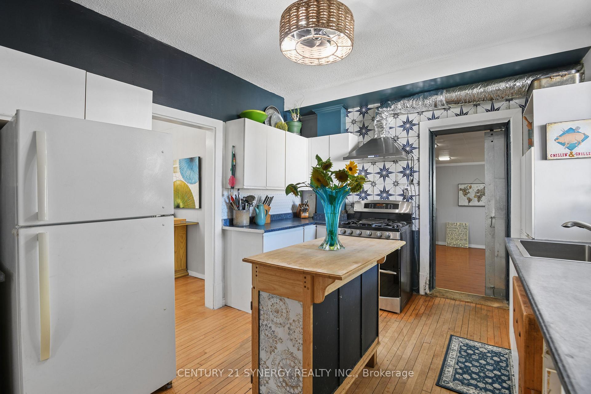 Photo 14 of 35 Norma Street S, Arnprior, Arnprior — HOMEH