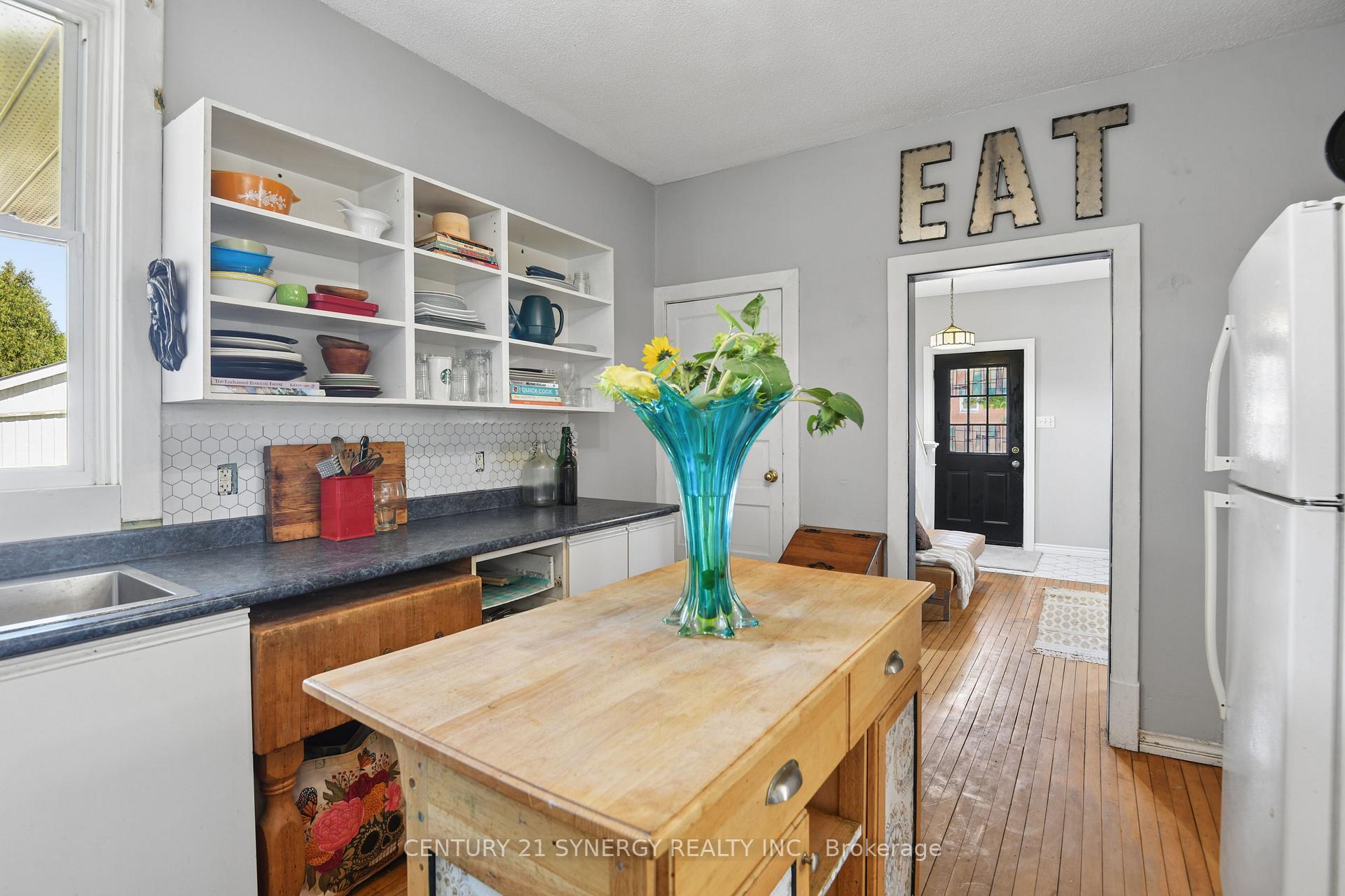 Photo 16 of 35 Norma Street S, Arnprior, Arnprior — HOMEH