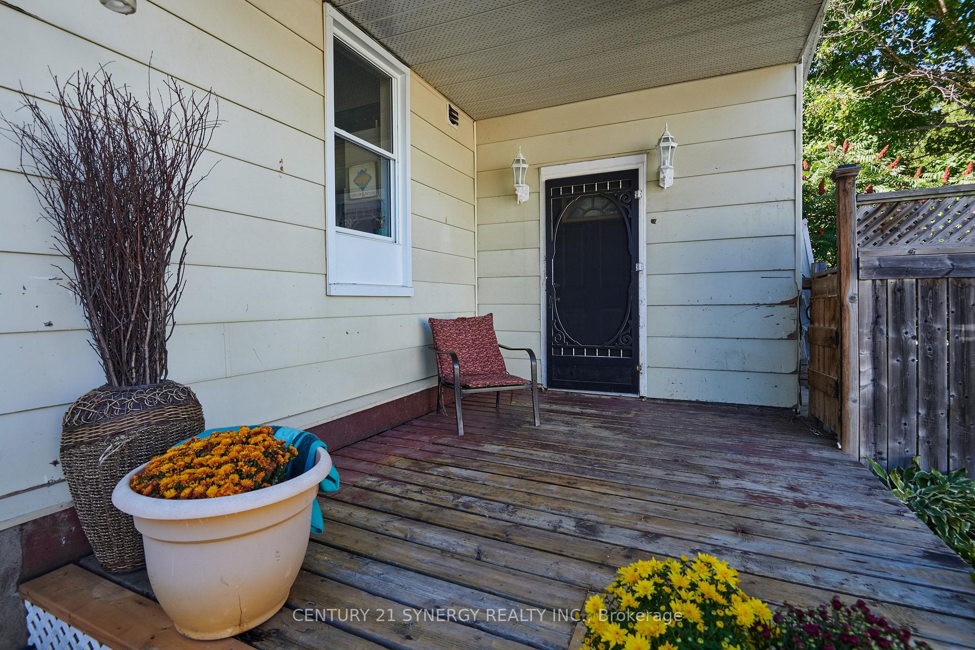 Photo 36 of 35 Norma Street S, Arnprior, Arnprior — HOMEH