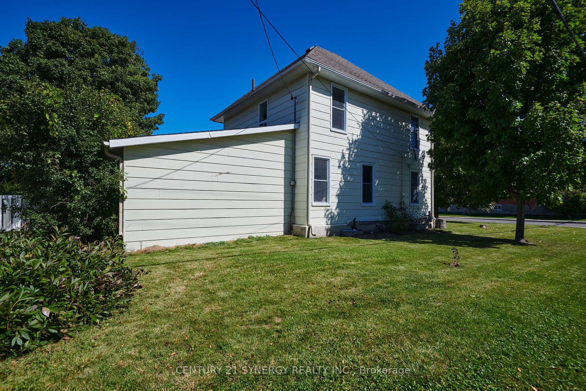 Photo 39 of 35 Norma Street S, Arnprior, Arnprior — HOMEH