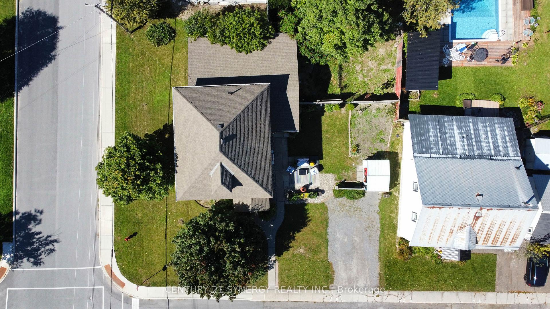 Photo 44 of 35 Norma Street S, Arnprior, Arnprior — HOMEH