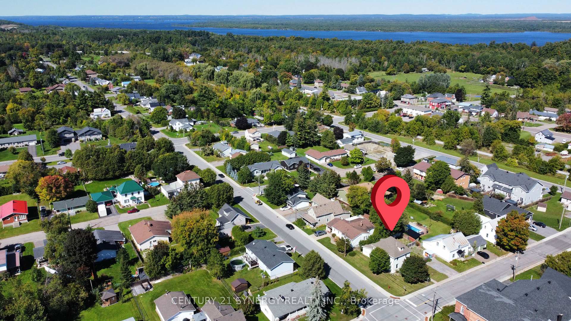 Photo 46 of 35 Norma Street S, Arnprior, Arnprior — HOMEH