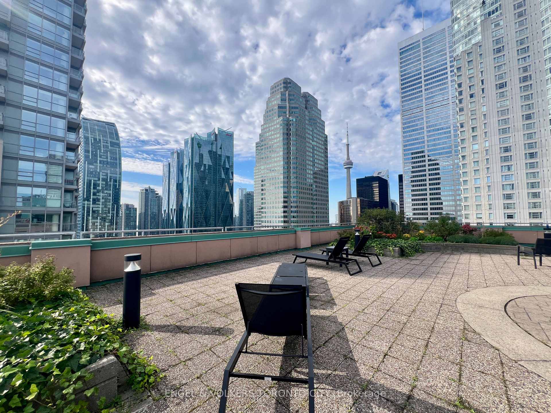 Photo 2 of Unit 1817, 7 King Street E, Toronto, Church-Yonge Corridor — HOMEH