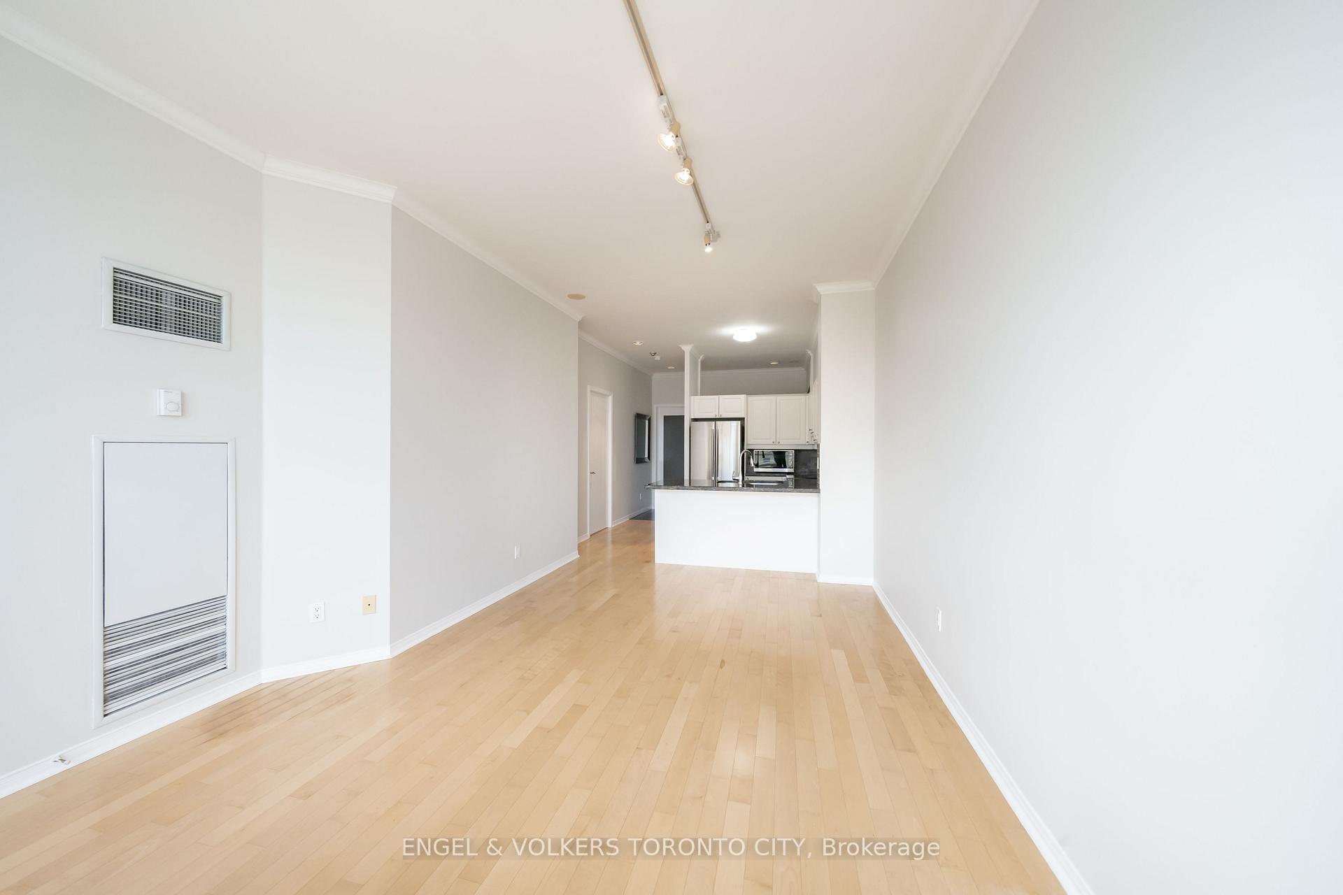 Photo 11 of Unit 1817, 7 King Street E, Toronto, Church-Yonge Corridor — HOMEH