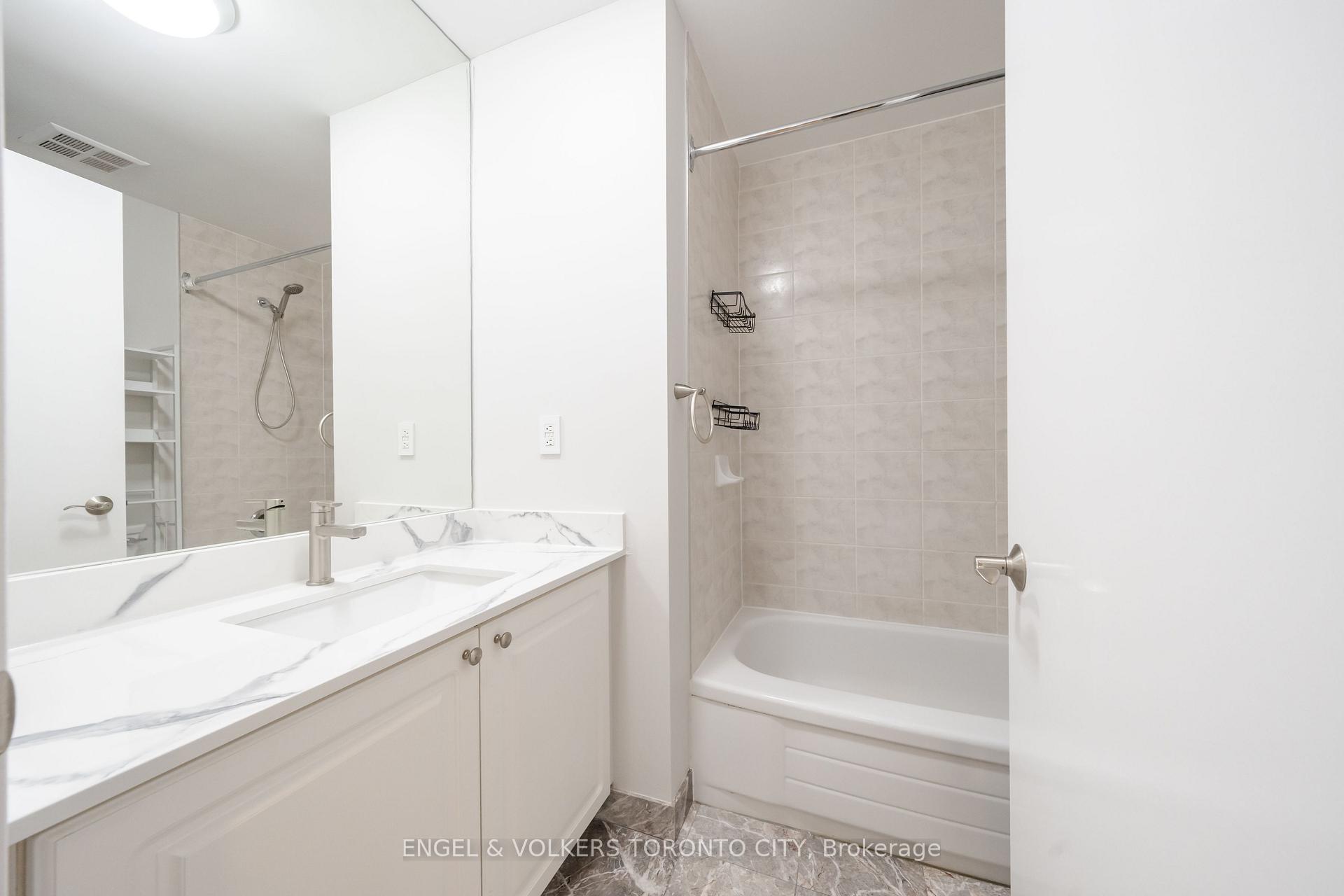 Photo 44 of Unit 1817, 7 King Street E, Toronto, Church-Yonge Corridor — HOMEH