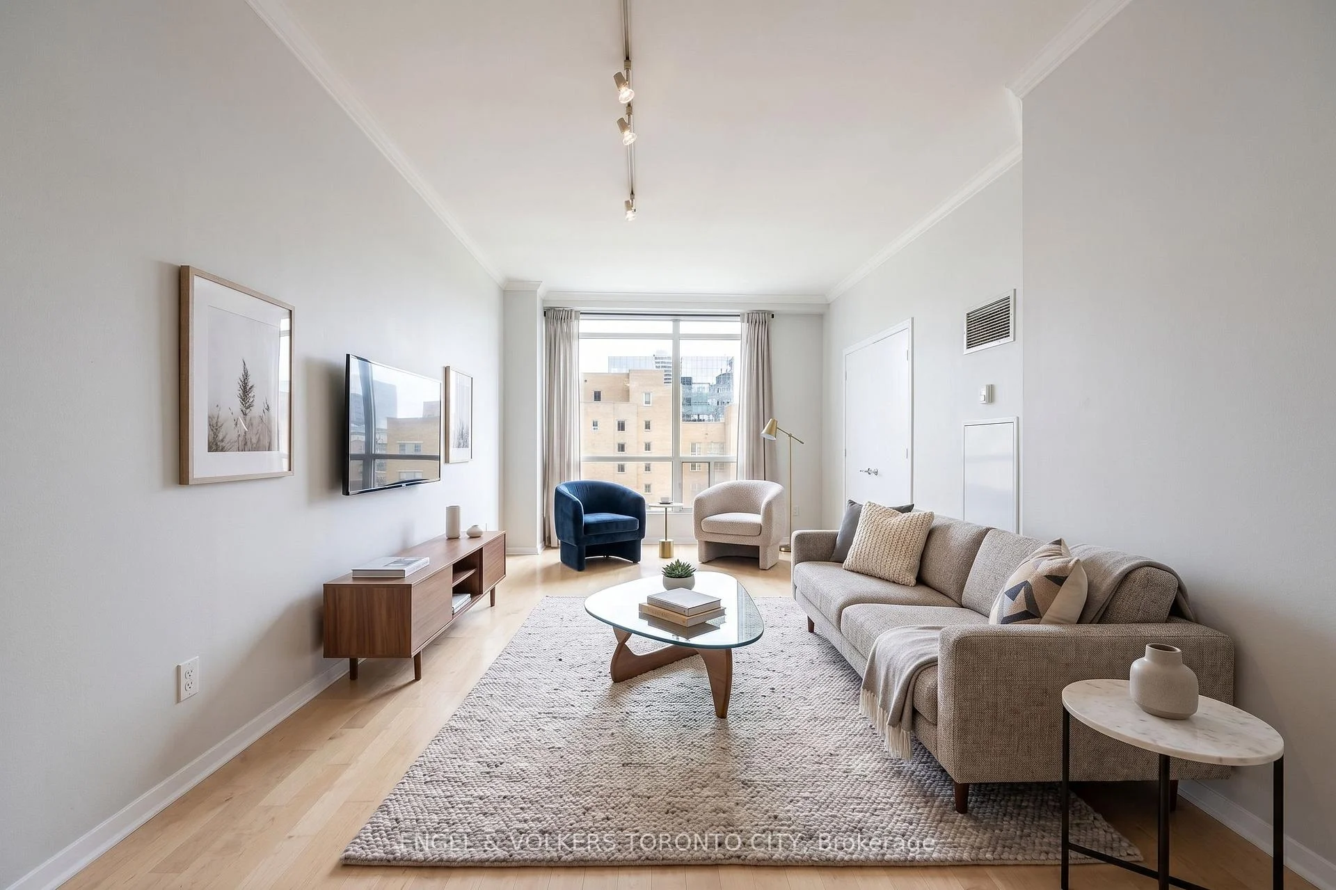 Photo 4 of Unit 1817, 7 King Street E, Toronto, Church-Yonge Corridor — HOMEH