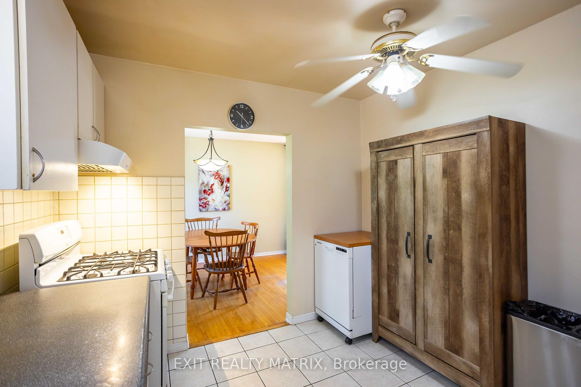 Photo 13 of 2064 St Laurent Boulevard, Ottawa, Elmvale Acres/Urbandale — HOMEH