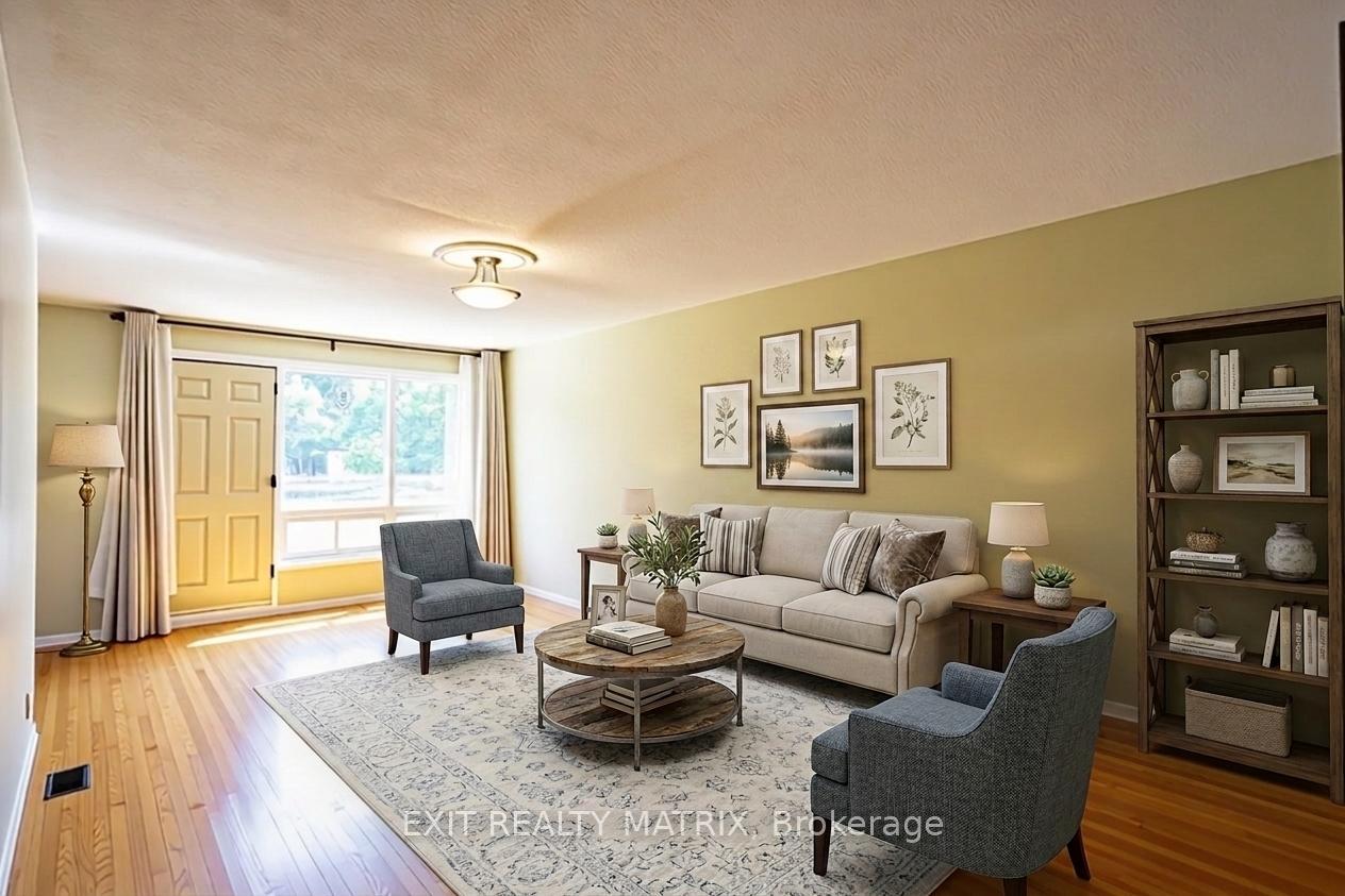 Photo 16 of 2064 St Laurent Boulevard, Ottawa, Elmvale Acres/Urbandale — HOMEH