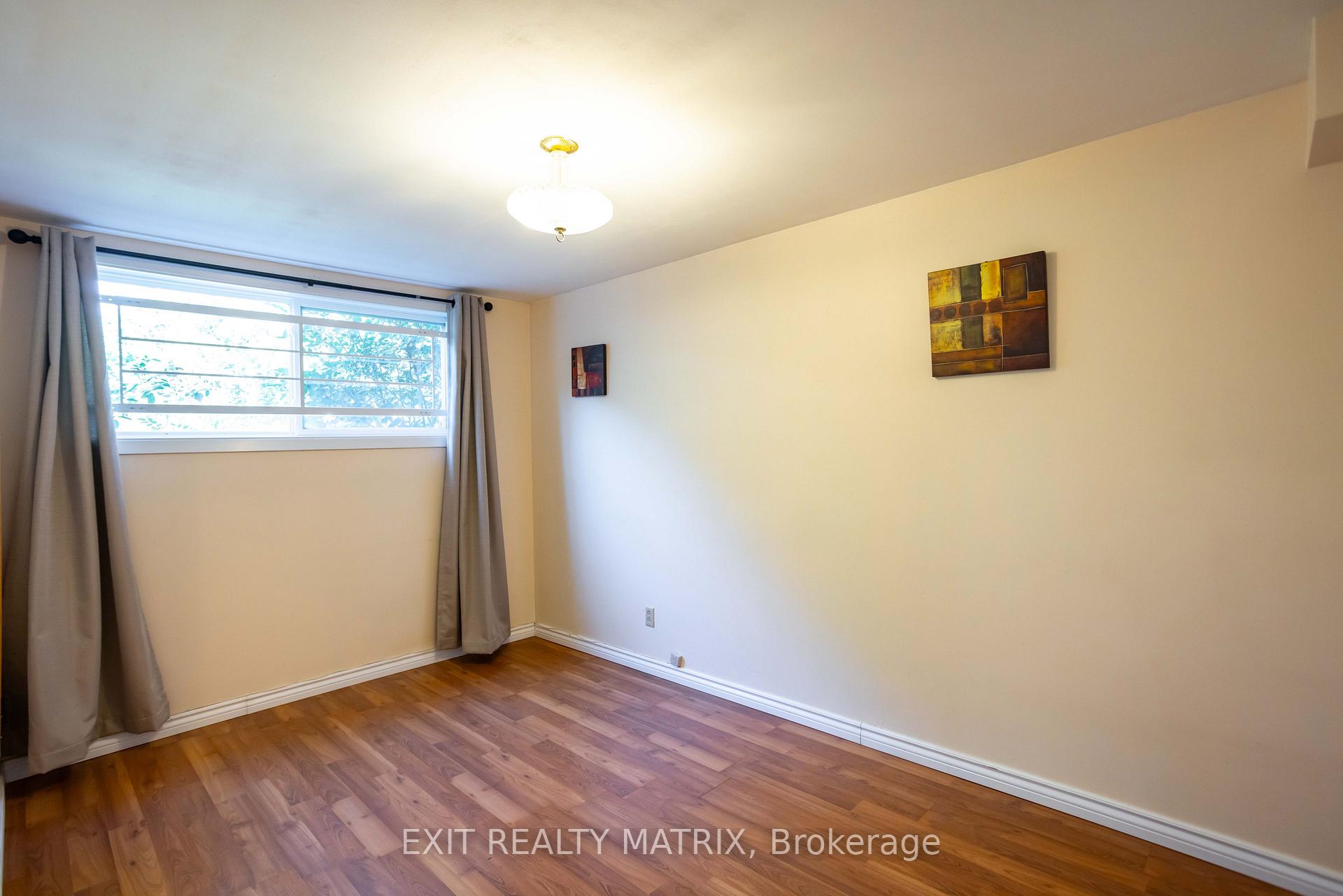 Photo 28 of 2064 St Laurent Boulevard, Ottawa, Elmvale Acres/Urbandale — HOMEH