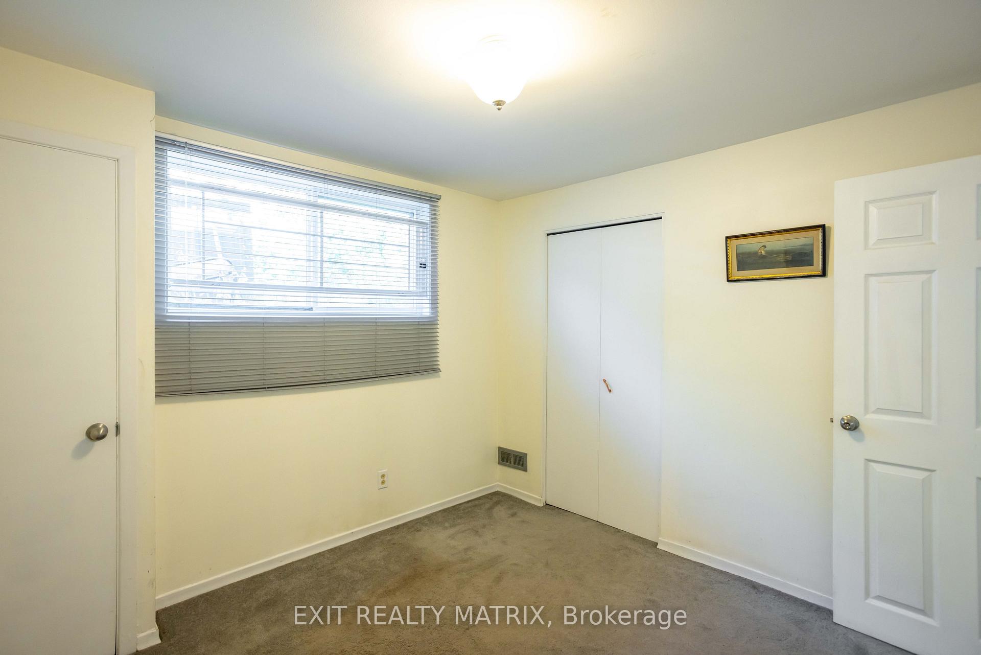 Photo 33 of 2064 St Laurent Boulevard, Ottawa, Elmvale Acres/Urbandale — HOMEH
