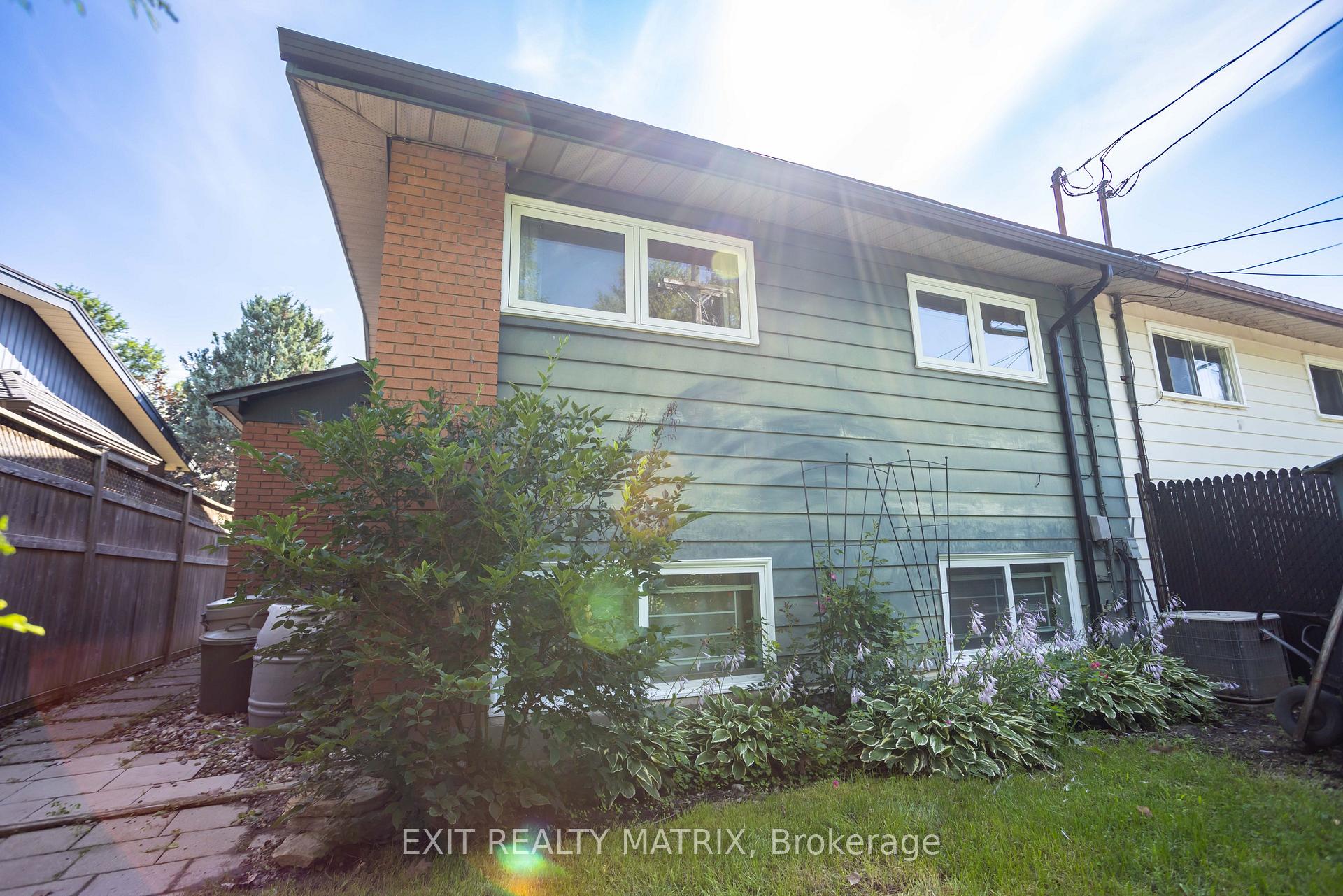 Photo 40 of 2064 St Laurent Boulevard, Ottawa, Elmvale Acres/Urbandale — HOMEH