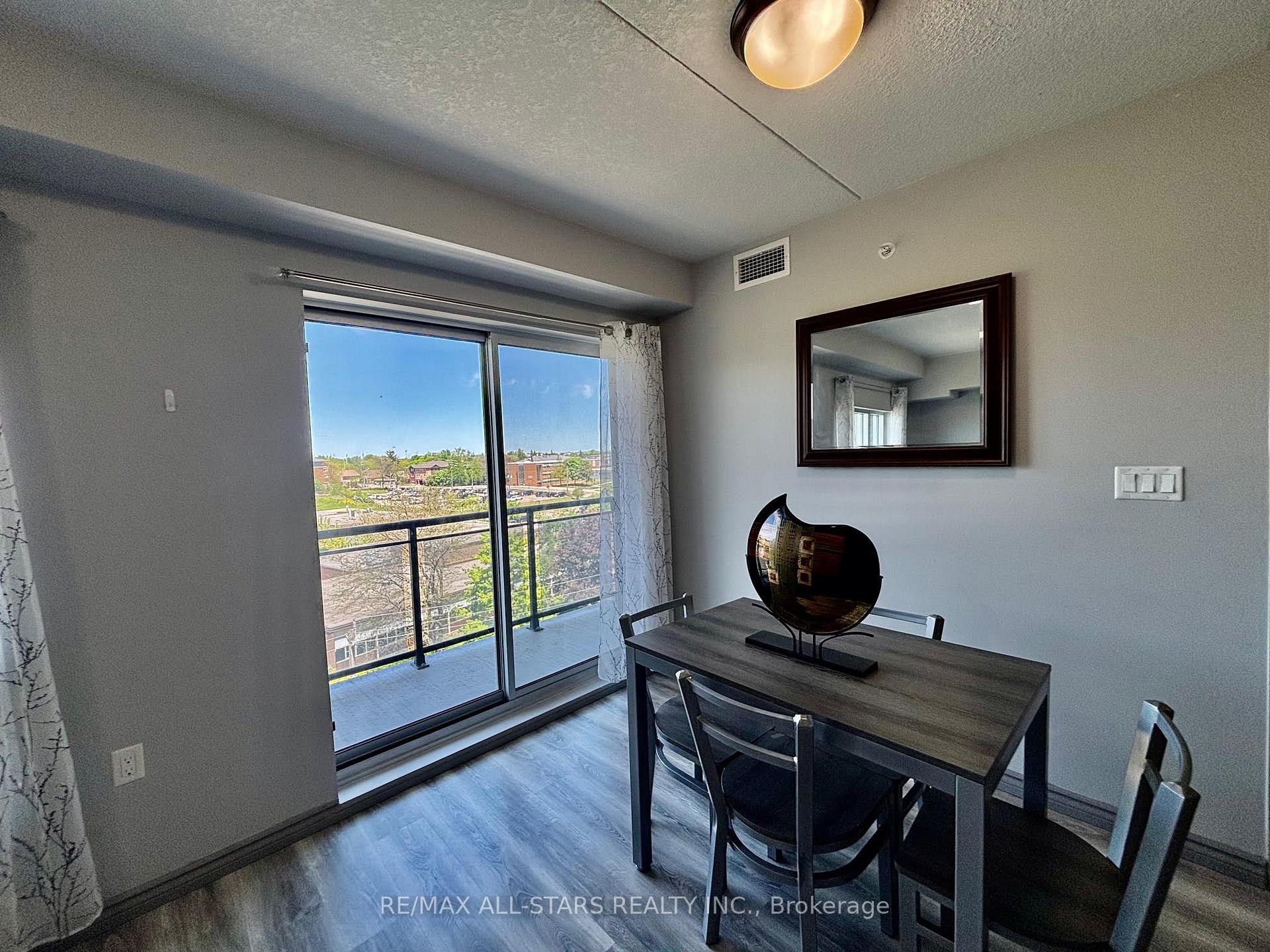 Photo 2 of Unit 507, 275 Larch Street, Waterloo, Beechwood/University — HOMEH