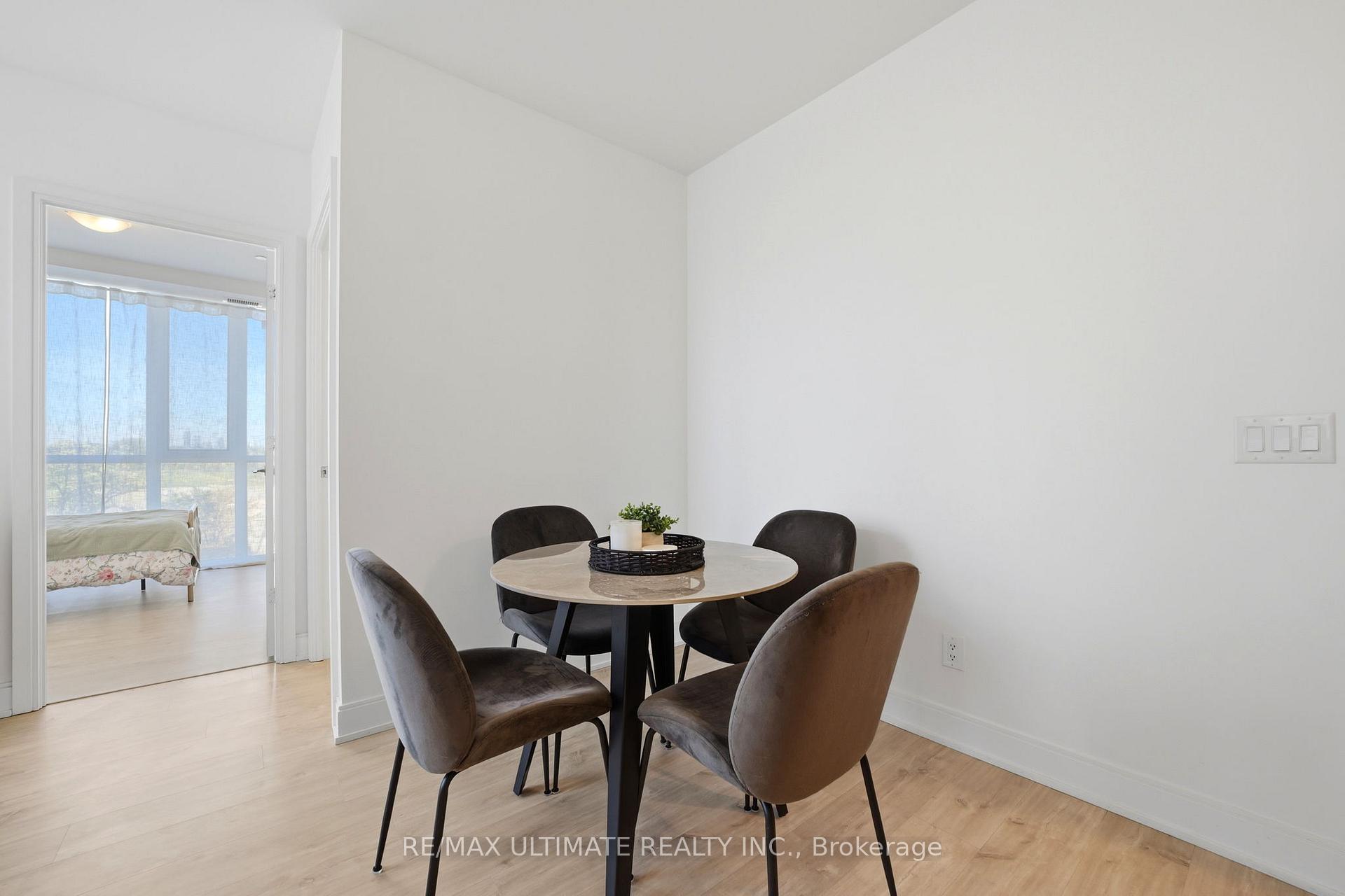 Photo 12 of Unit 402, 70 Annie Craig Drive, Etobicoke, Mimico — HOMEH
